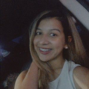 Meet your Posher, Sindy